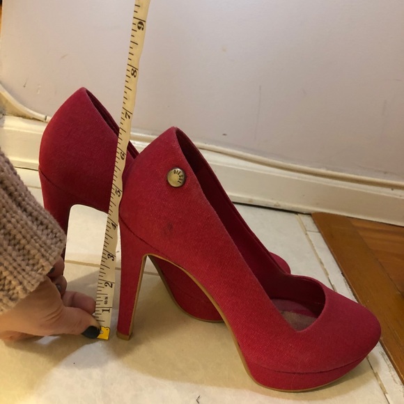 Hot pink pumps - Picture 7 of 7